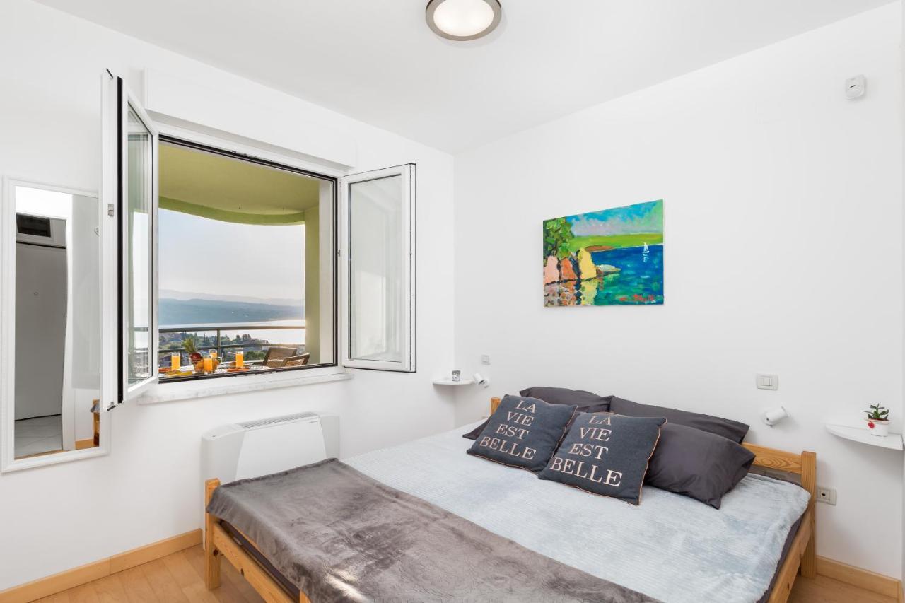 Apartment Maja With Free Private Parking And Lovely Sea View Terrace Opatija