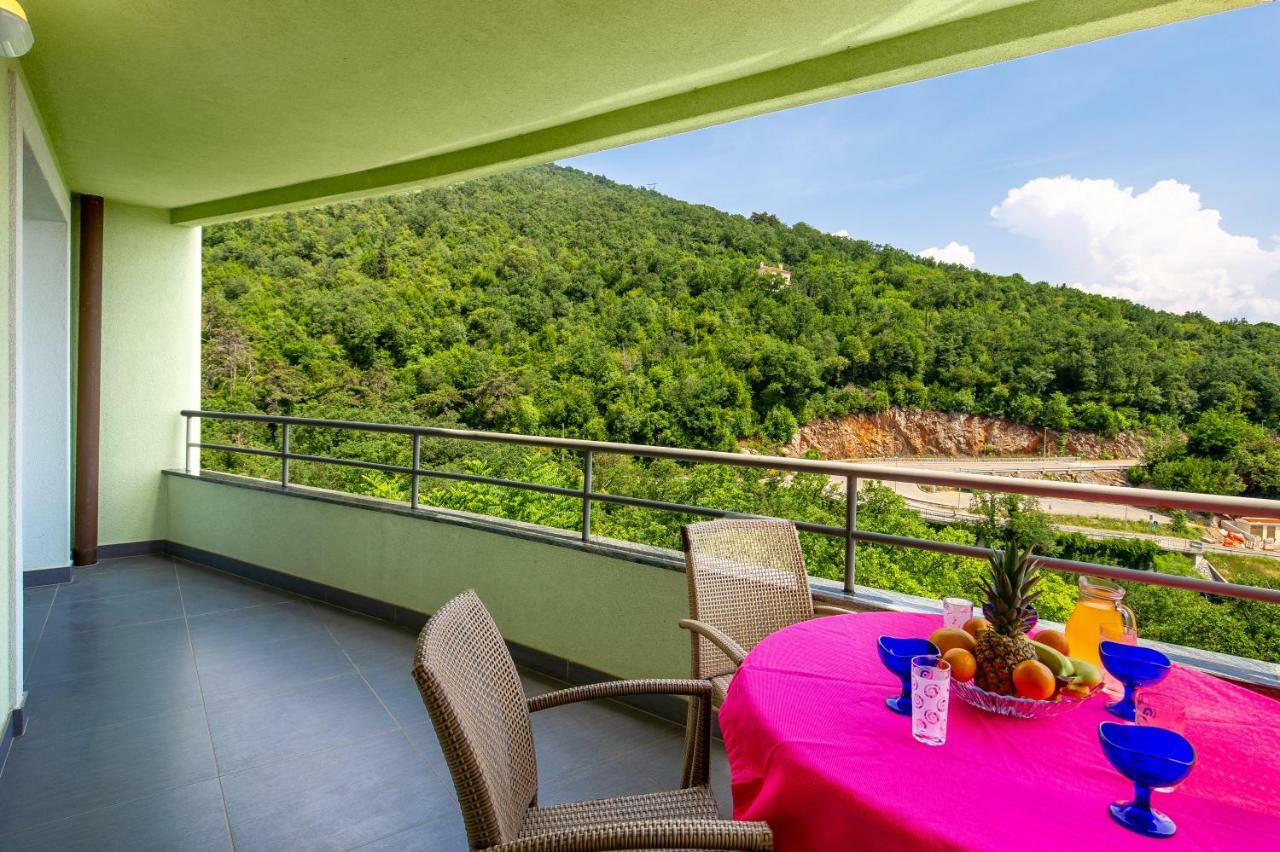 Maja With Free Private Parking And Lovely Sea View Terrace